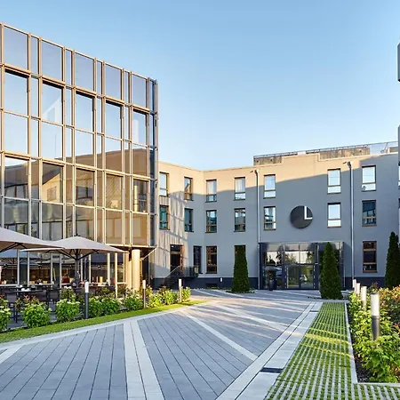 Legere Wiesbaden-taunusstein 4*