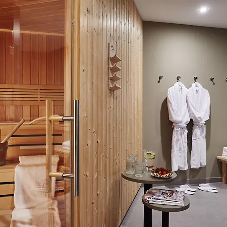 Hotel Legere Wiesbaden-taunusstein 4*