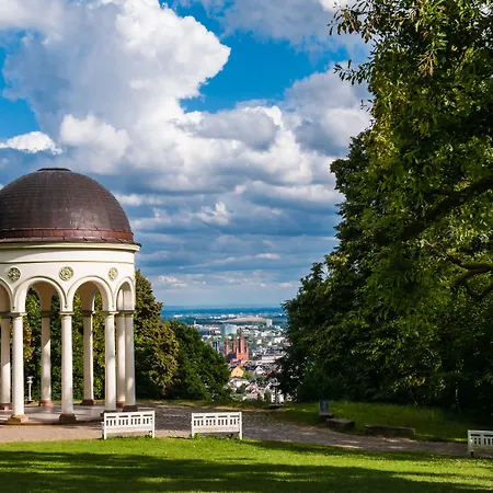 Szálloda Legere Wiesbaden-taunusstein 4*